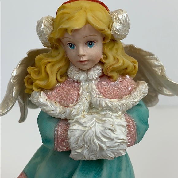ADORABLE ICE SKATING ANGEL FIGURINE 6” - Picture 4 of 7